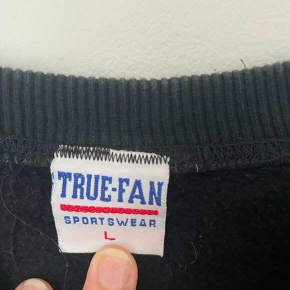 Vintage Atlanta Braves Baseball 1995 Black World Series Sweatshirt womens small - Picture 4 of 7